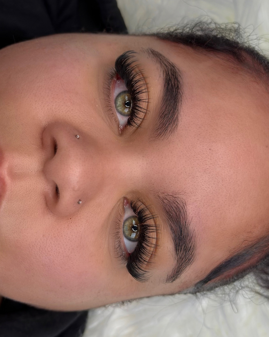 Freestyle Lash Extensions Full Set